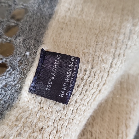 Fringe Infinity Gray and Tan Acrylic Scarf - Picture 2 of 4